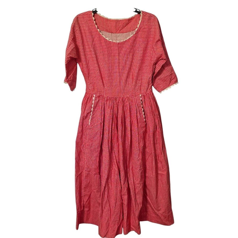 Adorable Vintage Dress